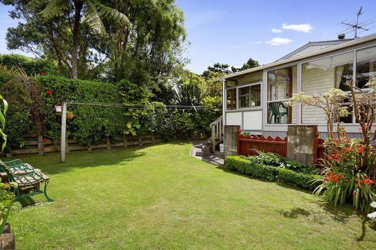 33 Redvers Drive Belmont_16