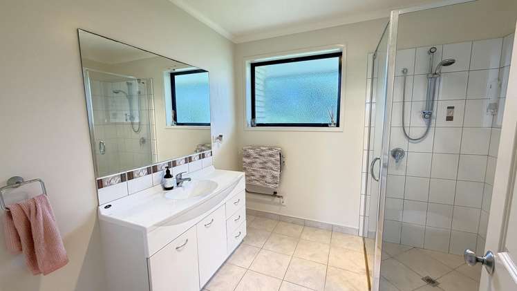 1200 Redhill Road Te Kopuru_12