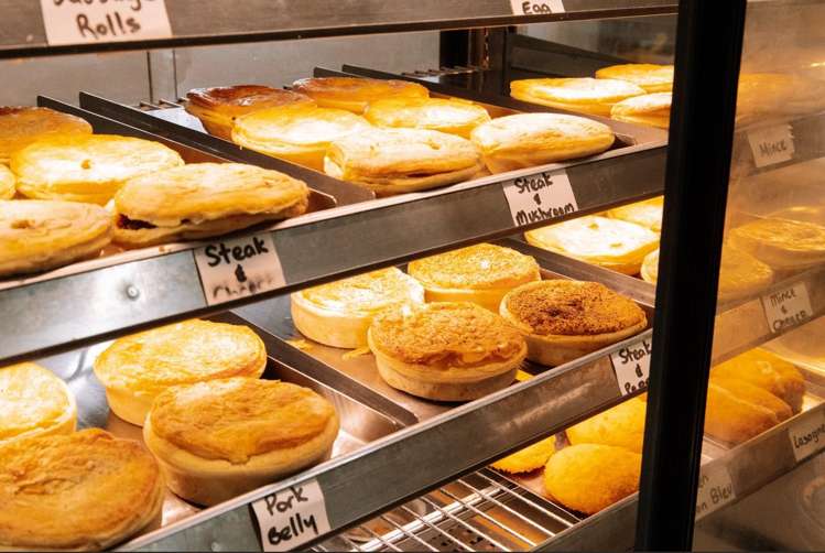 33 Main Road Harihari_13