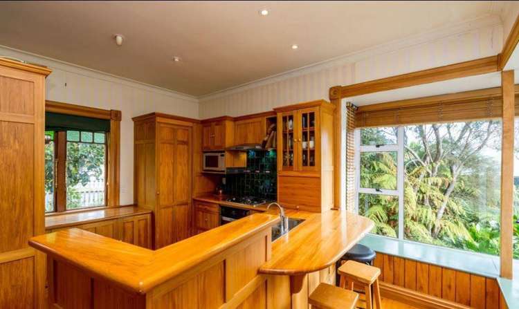 32 Cameron Street New Plymouth_13