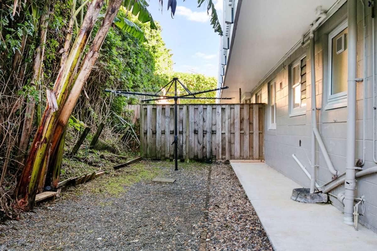 3/2A Ewenson Avenue_5