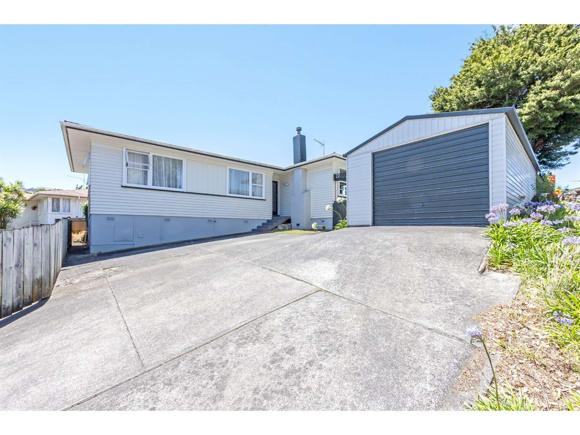 1/67 Totaravale Drive Totara Vale_0