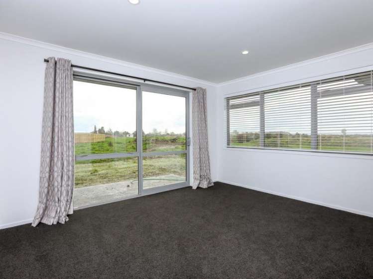 14 Costello Drive Ngatea_7