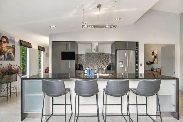 23 Magnolia Rise Waipahihi_4