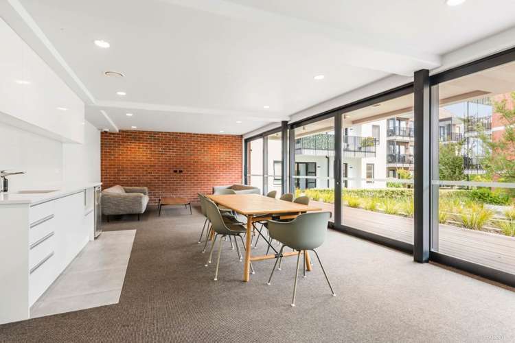 03/10g Nugget Avenue Hobsonville_13