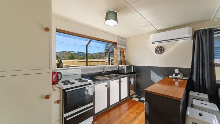 8 Daphne Street Outer Kaiti_6