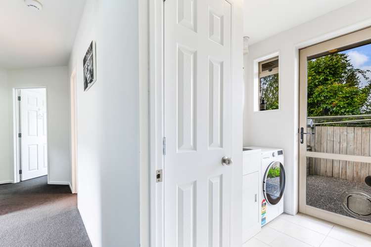 23 Henry Partington Place Greenhithe_16