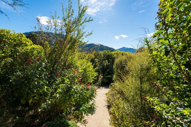 780 Queen Charlotte Drive Havelock_22