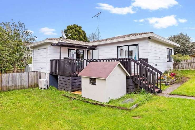 brown house with deck and green hedges 32A Glengarry Road, Glen Eden