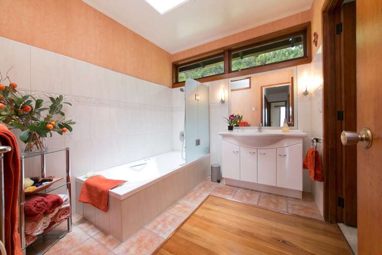 179 Konini Road Titirangi_13