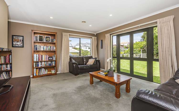 5 Melksham Drive Churton Park_12