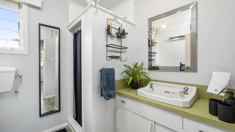 27 Beachlands Road Beachlands_9