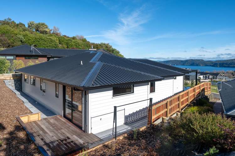 11 Blackhawk Close Kinloch_12