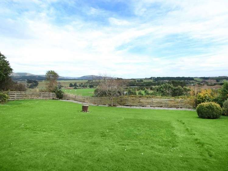 150 Pacific Drive Fitzherbert_20