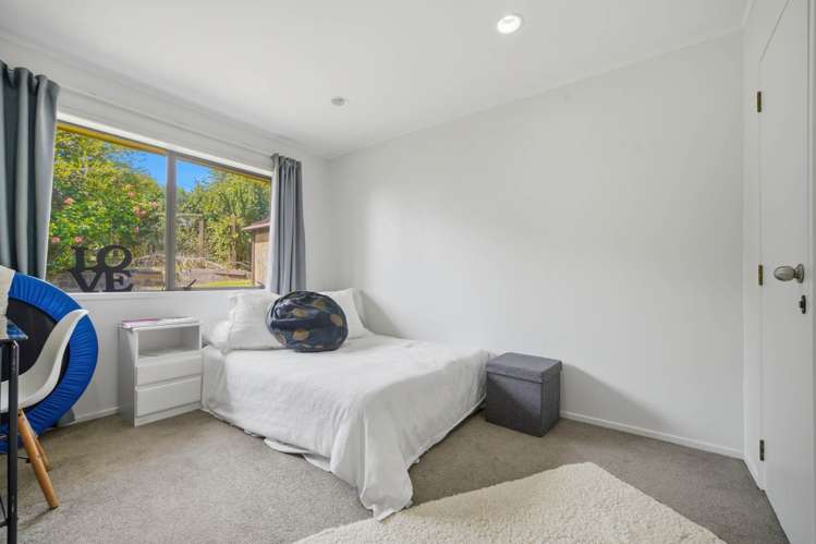 21 & 23 Palliser Lane Browns Bay_20