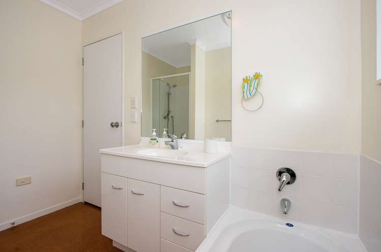 5 Longboard Drive Waihi Beach_12