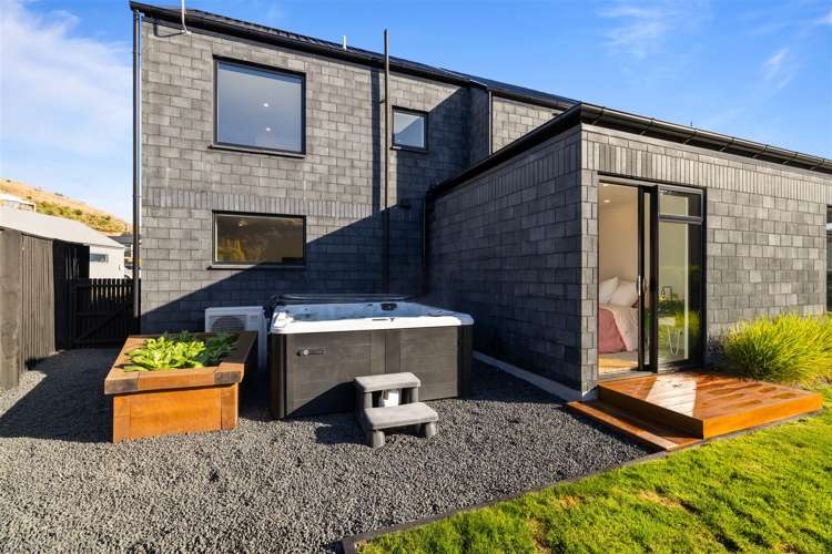 5 Betty Roberts Lane Cracroft_24