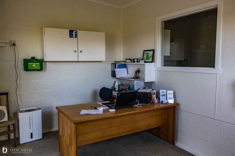 864 Lower Queen Street Richmond_14