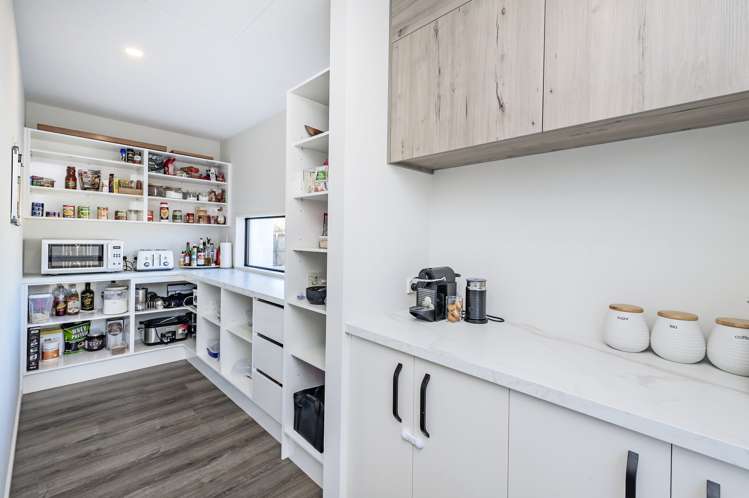 12 Cedric Place Darfield_11