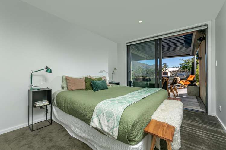 7 Mountain View Drive Wanaka_14