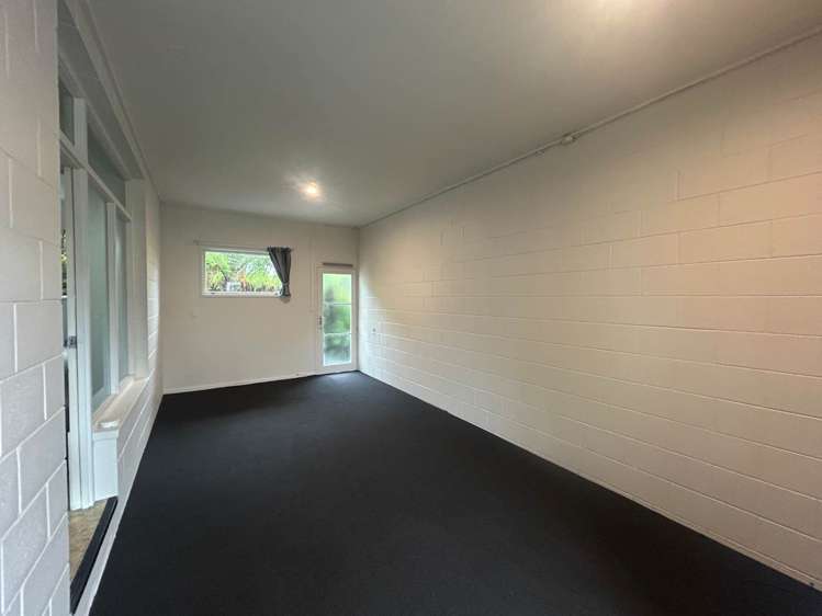 21A Galaxy Drive Mairangi Bay_14