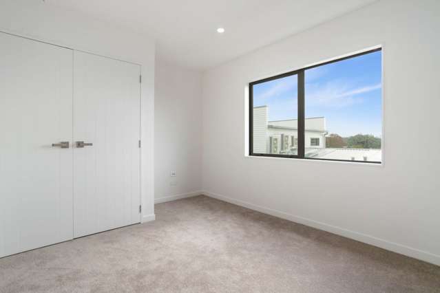 5/4017 Great North Road Glen Eden_4