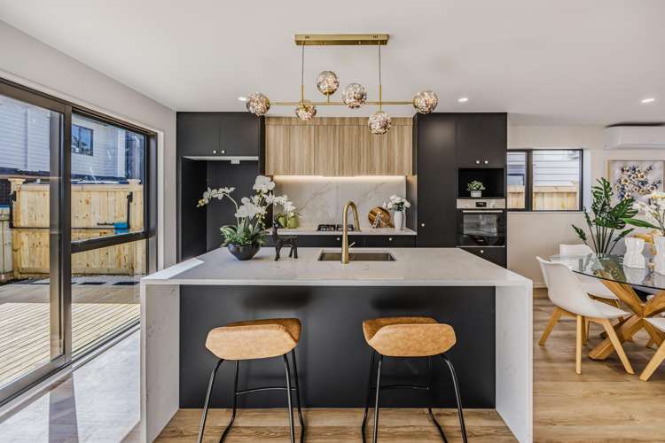 18d Buckland Road Mangere East_10