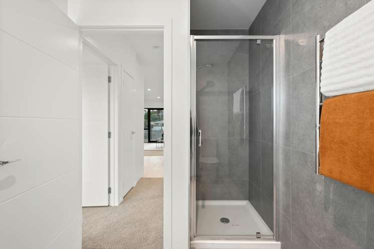 3/3 Vesty Avenue Hillcrest_12