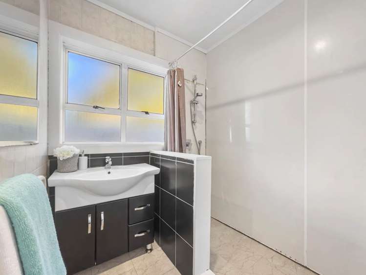 21 Laurelwood Avenue Pukekohe_14