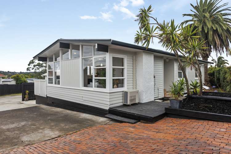 49 Fairclough Road Beach Haven_16