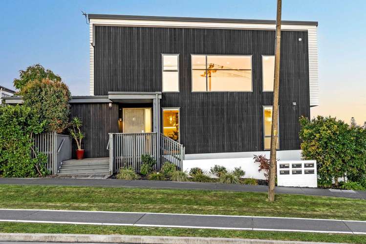 8 Taniwha Street Wai O Taiki Bay_32