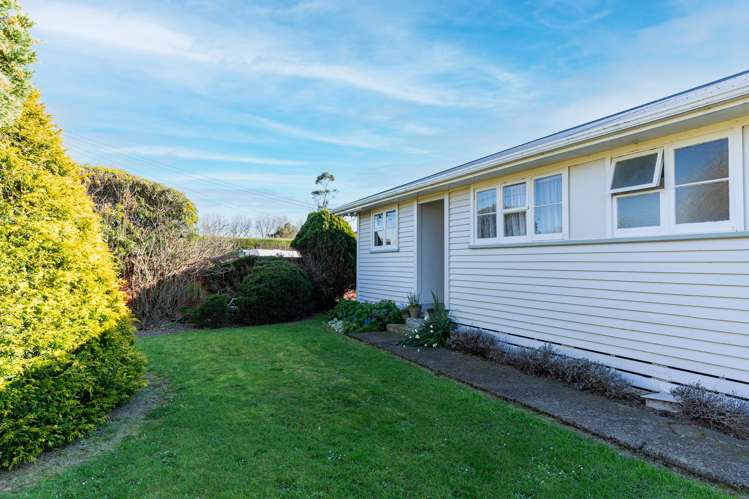 30 Karaka Street Tokomaru_16