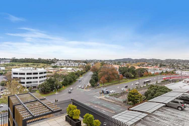 604/20 Mccrae Way New Lynn_21