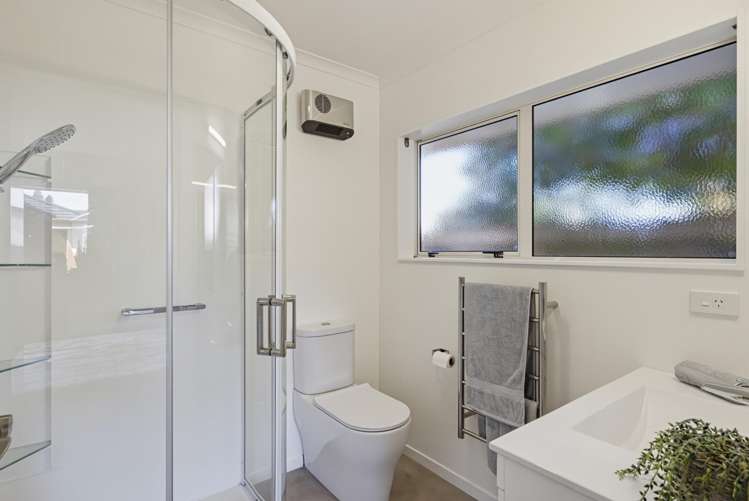 77 Weggery Drive Waikanae Beach_26