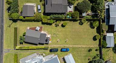 11 Hahei Beach Road_3