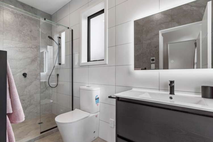 10 Huaota Place Botany Downs_25