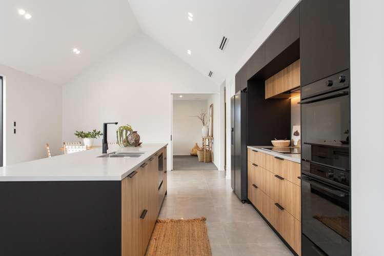 2 Chrisp Street Halswell_2