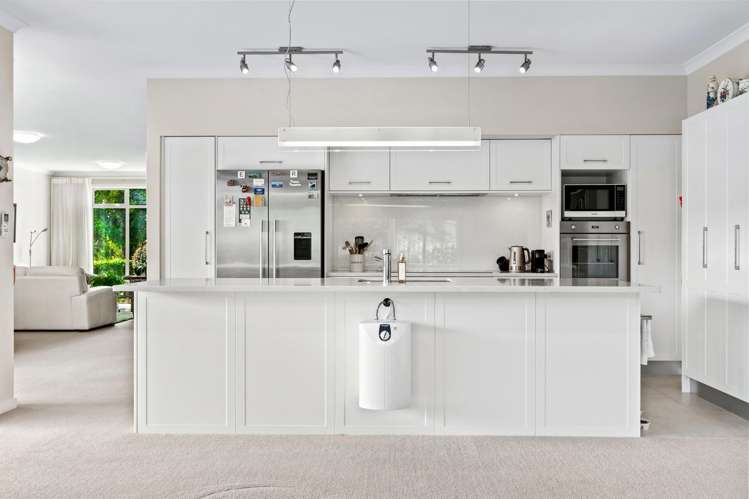 61 Panorama Heights Orewa_24