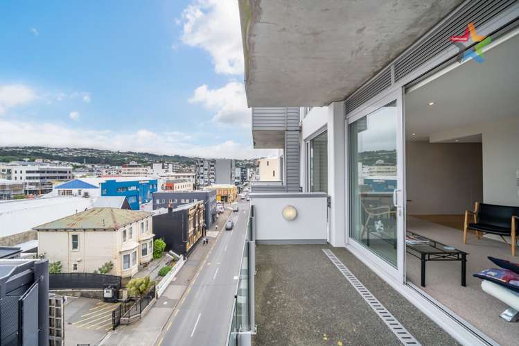 607/19 College Street Te Aro_10