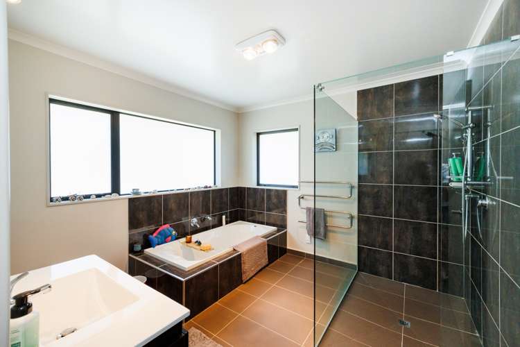 92 Mount Taylor Drive Feilding_12