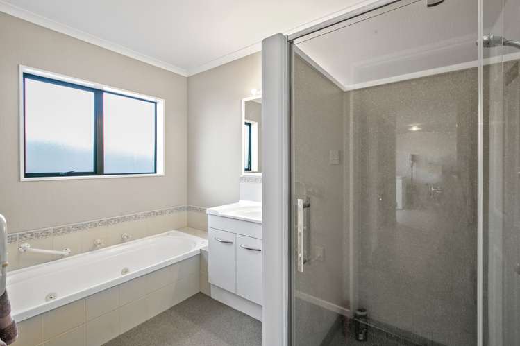 2 Sanders Avenue Westown_14