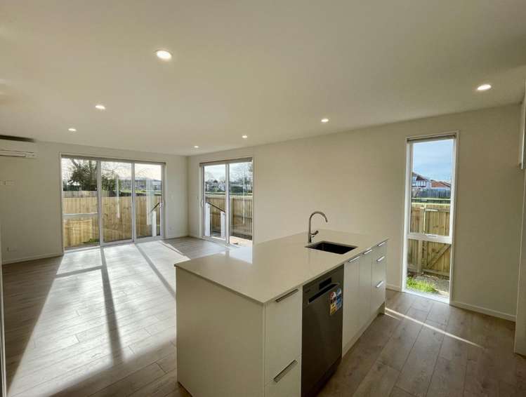 6/32 Ryan Street 1509_1