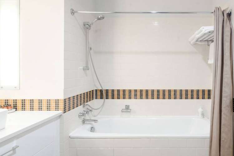 403/35 Hobson Street Auckland Central_6