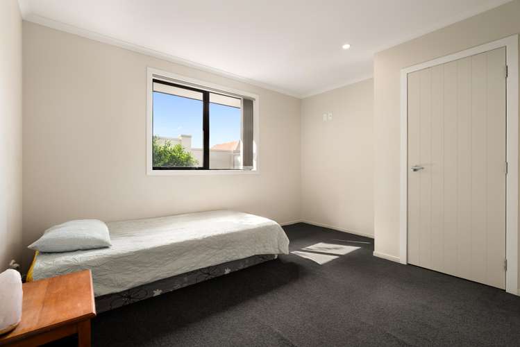 5 Astor Avenue Dinsdale_12