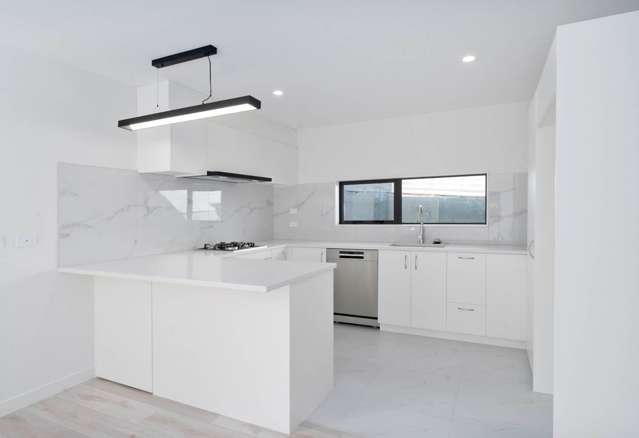 141E Glengarry Road Glen Eden_2