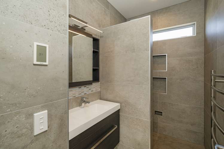 14 School Road Whitianga_24