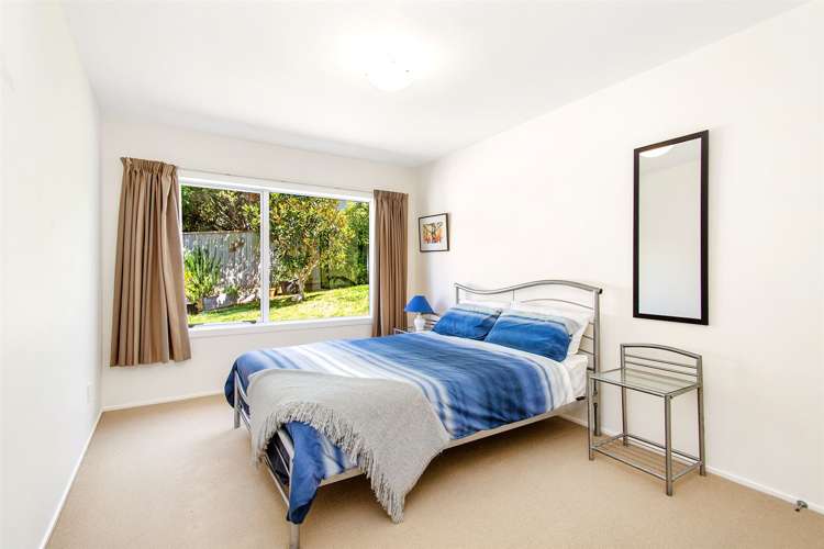 9 Tararua Close Aotea_11