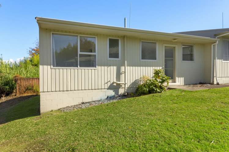 2b Slade Street Greerton_13