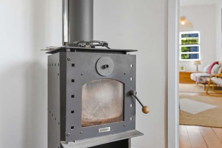 33 Forest Road Raumati South_9