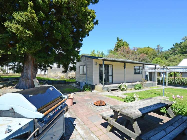 652 Main Road North Te Marua_13